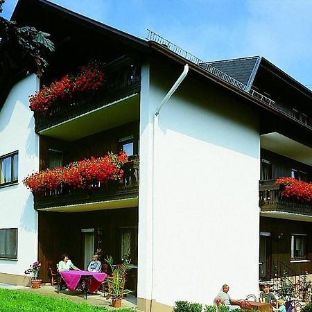ลันด์กาสท์เฮาส์ วัลเดอสรู Hotel Welschneudorf ภายนอก รูปภาพ