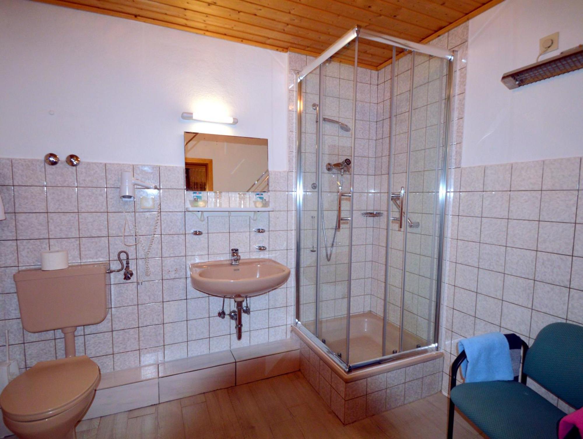 ลันด์กาสท์เฮาส์ วัลเดอสรู Hotel Welschneudorf ห้อง รูปภาพ